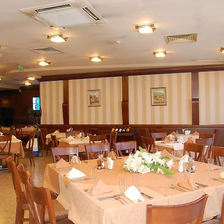 Nadejda Hotel