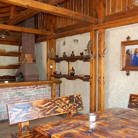 Hotel Nadejda 3*